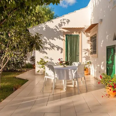 Ostuni Mare Monticelli Garden, Villa